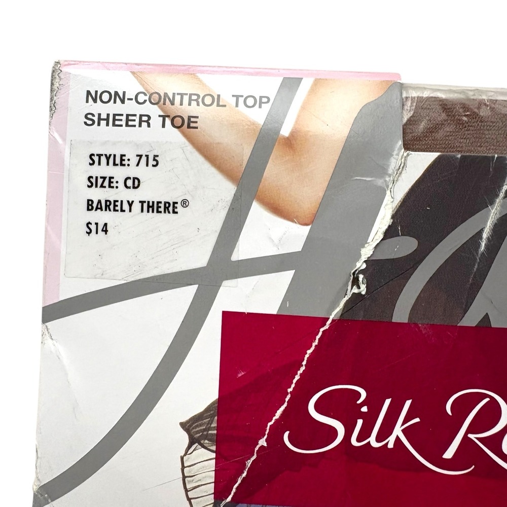 Hanes Silk Reflections Silky Sheer Pantyhose Barely‎ There Size CD - Picture 2 of 5